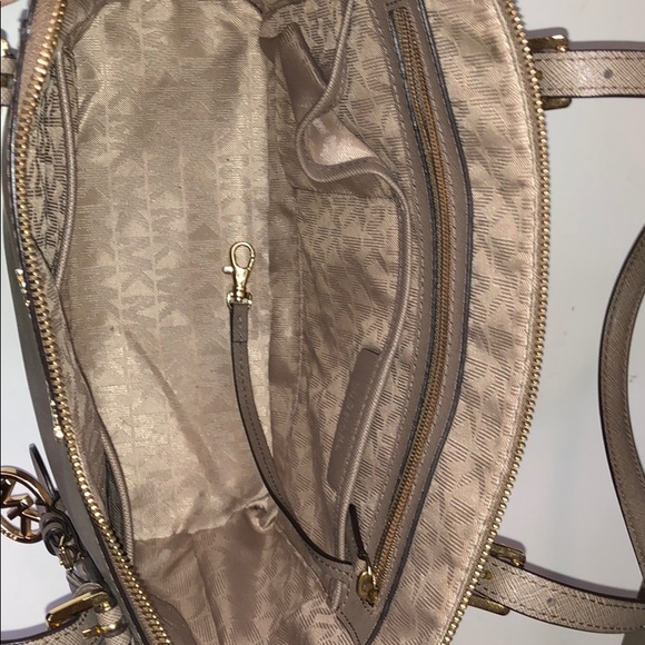 MK taupe jet set - Picture 5 of 7